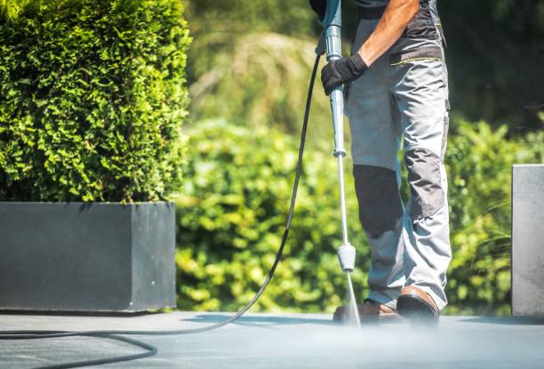 Best Spring Cleaning  in Center Moriches, NY